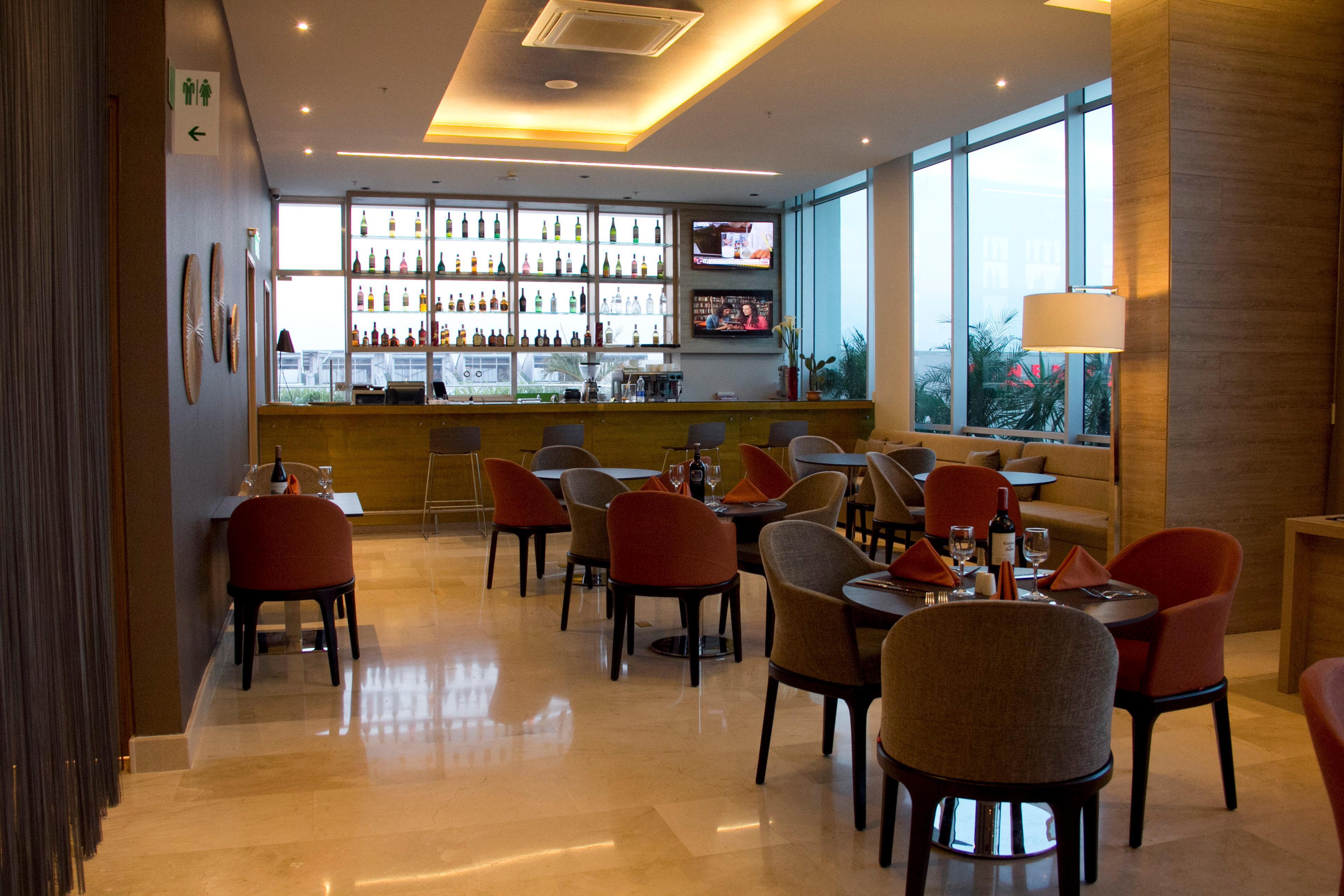 库库塔假日酒店 Cúcuta 外观 照片 The lounge at the airport