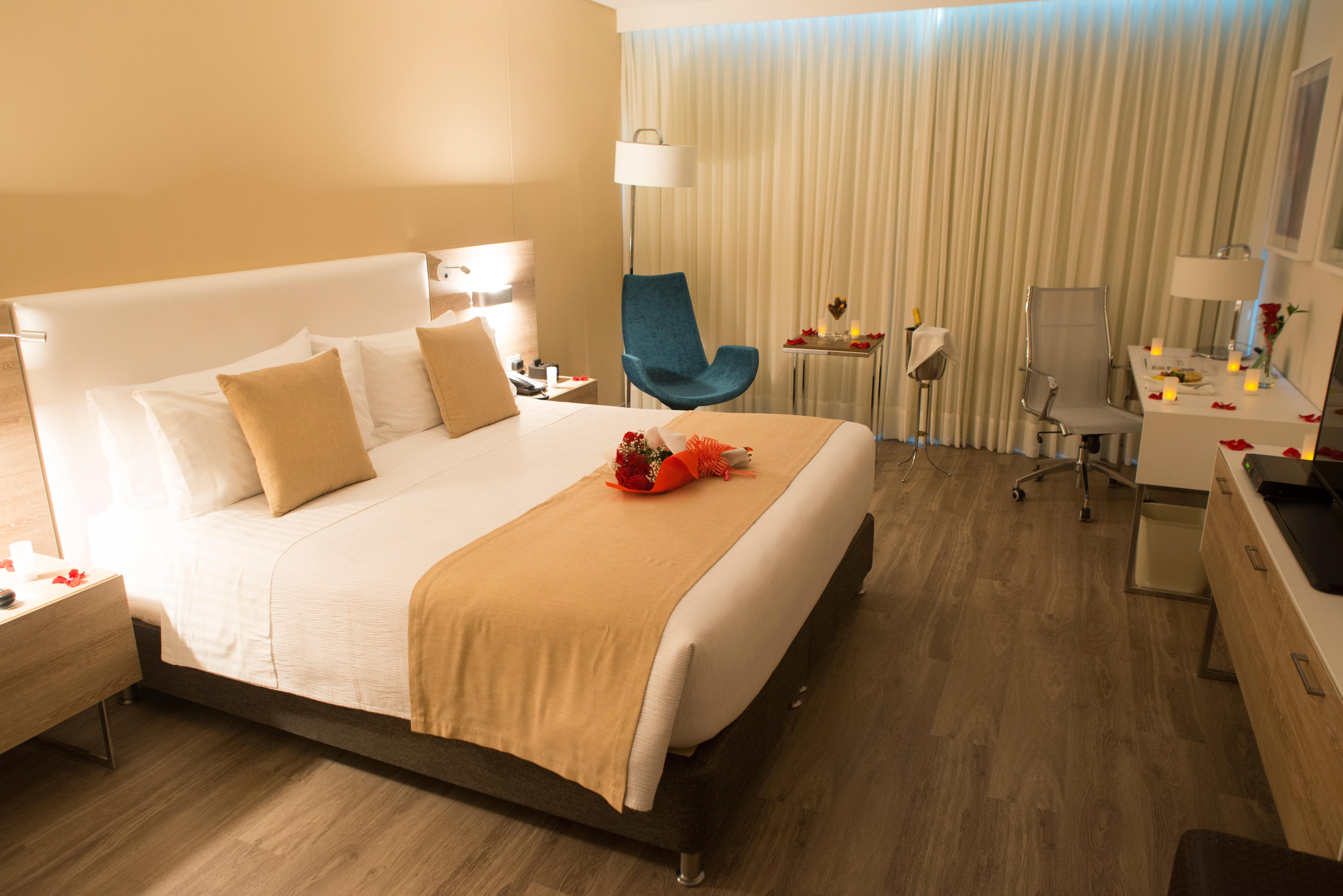 库库塔假日酒店 Cúcuta 外观 照片 A room at the hotel