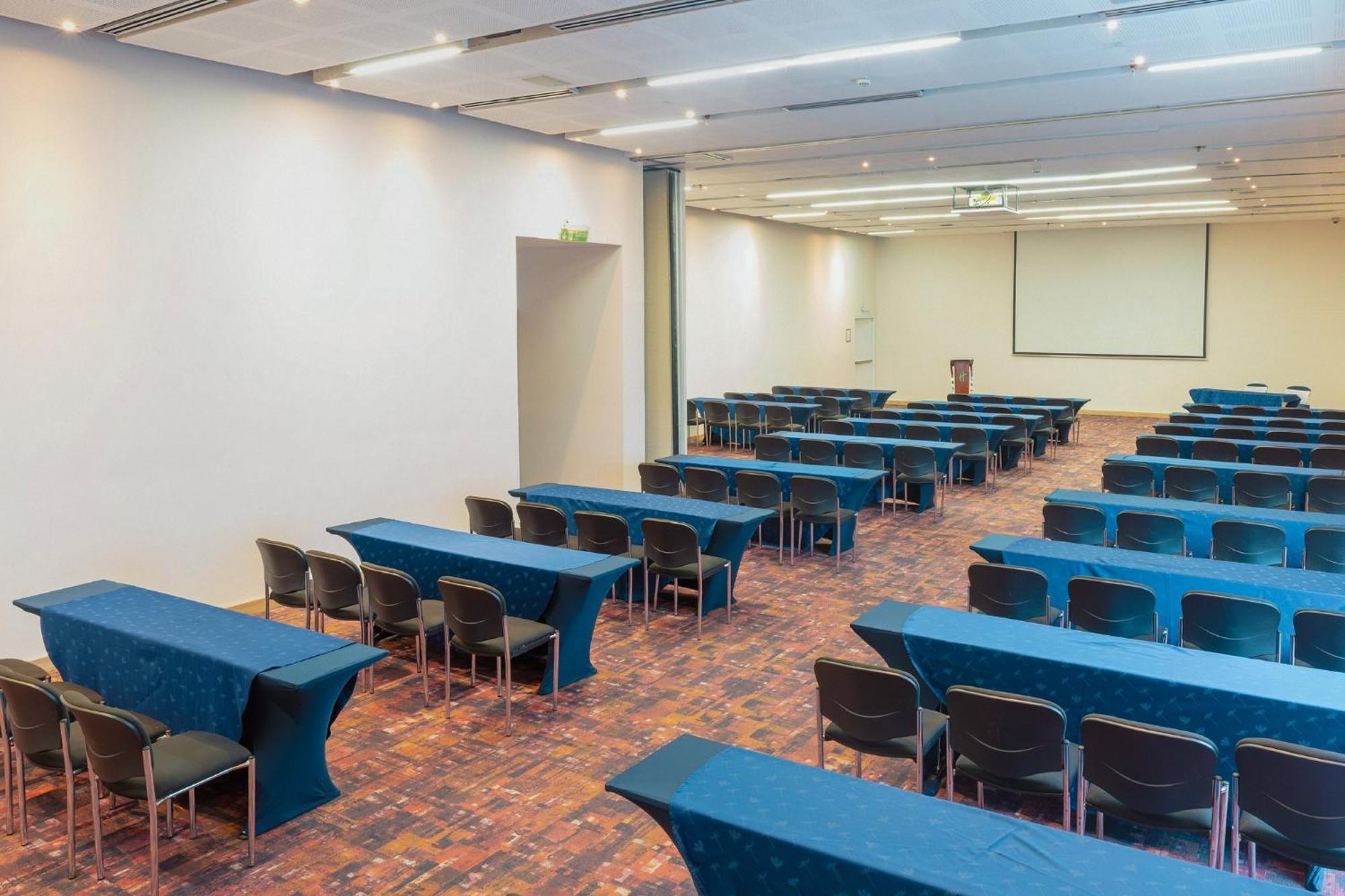 库库塔假日酒店 Cúcuta 外观 照片 The conference room